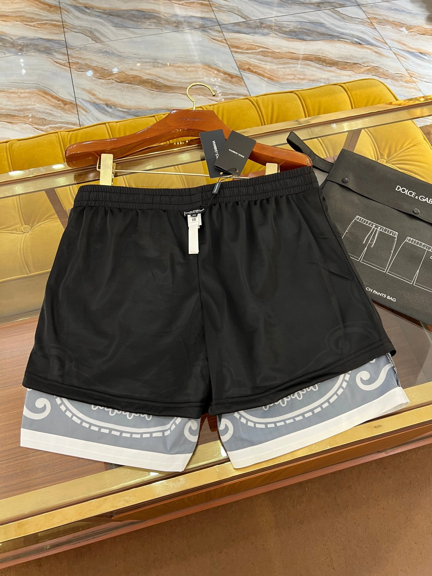 wg.luxury- 4o835& item:E-F409F1027